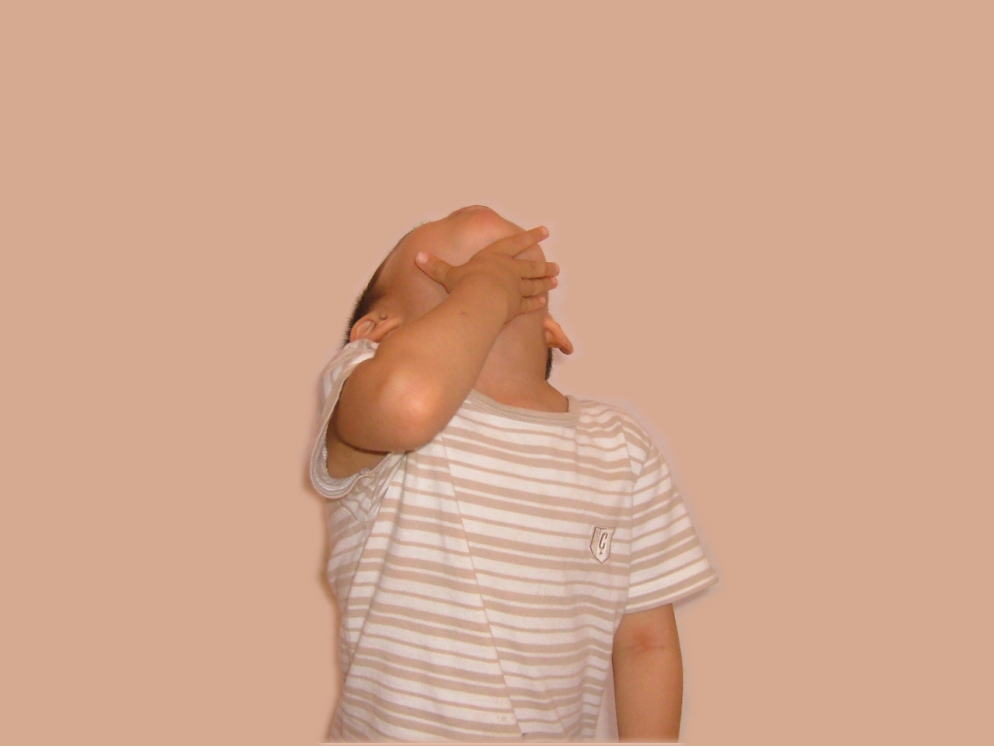 �����